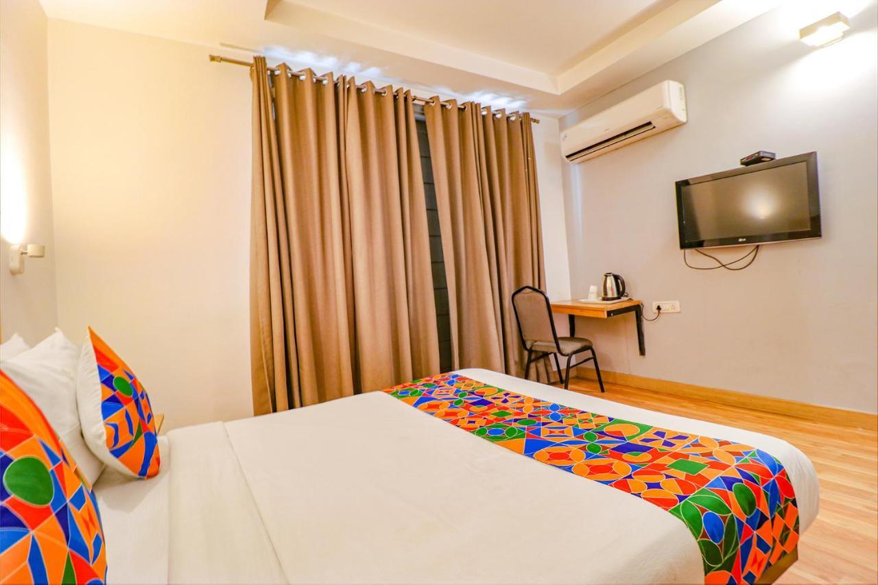 Fabhotel Majestic Jpm I Νέο Δελχί Εξωτερικό φωτογραφία