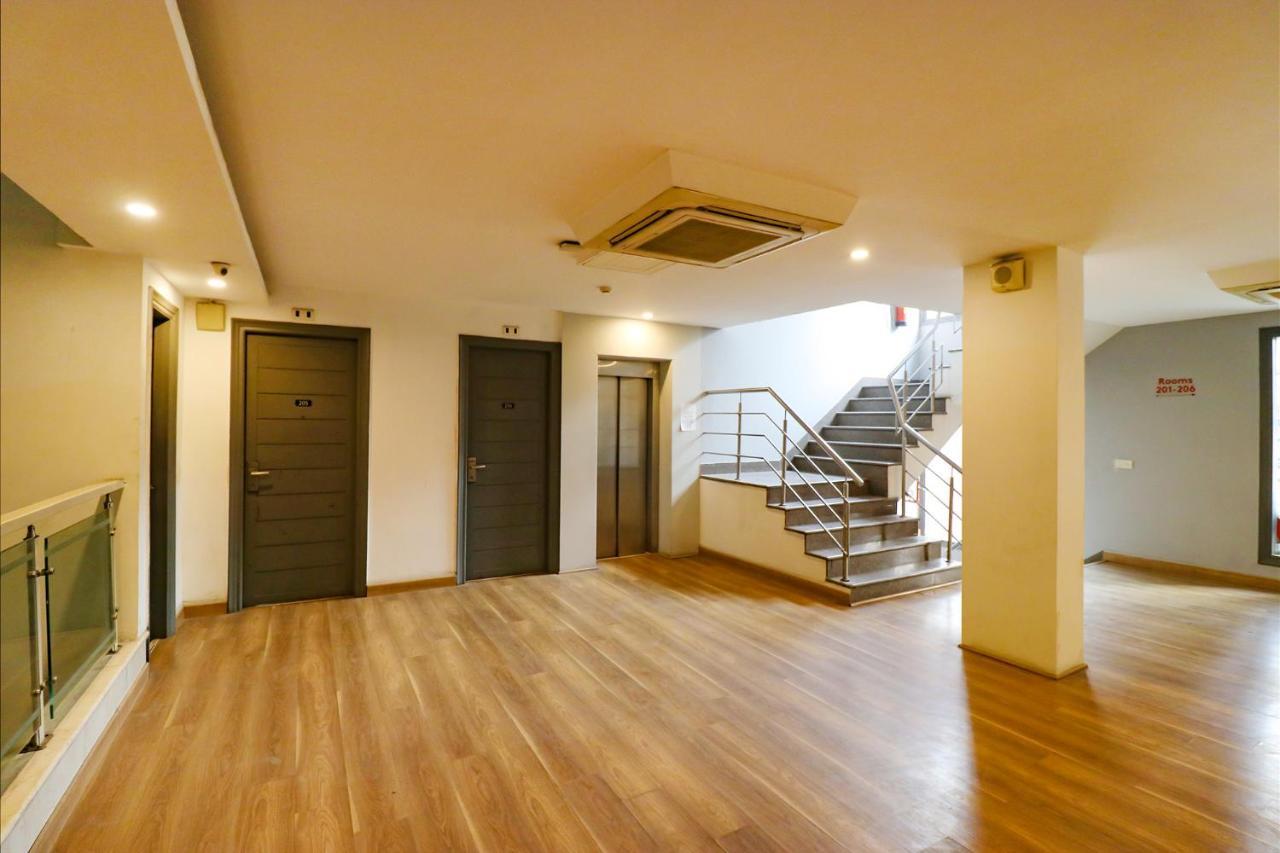 Fabhotel Majestic Jpm I Νέο Δελχί Εξωτερικό φωτογραφία